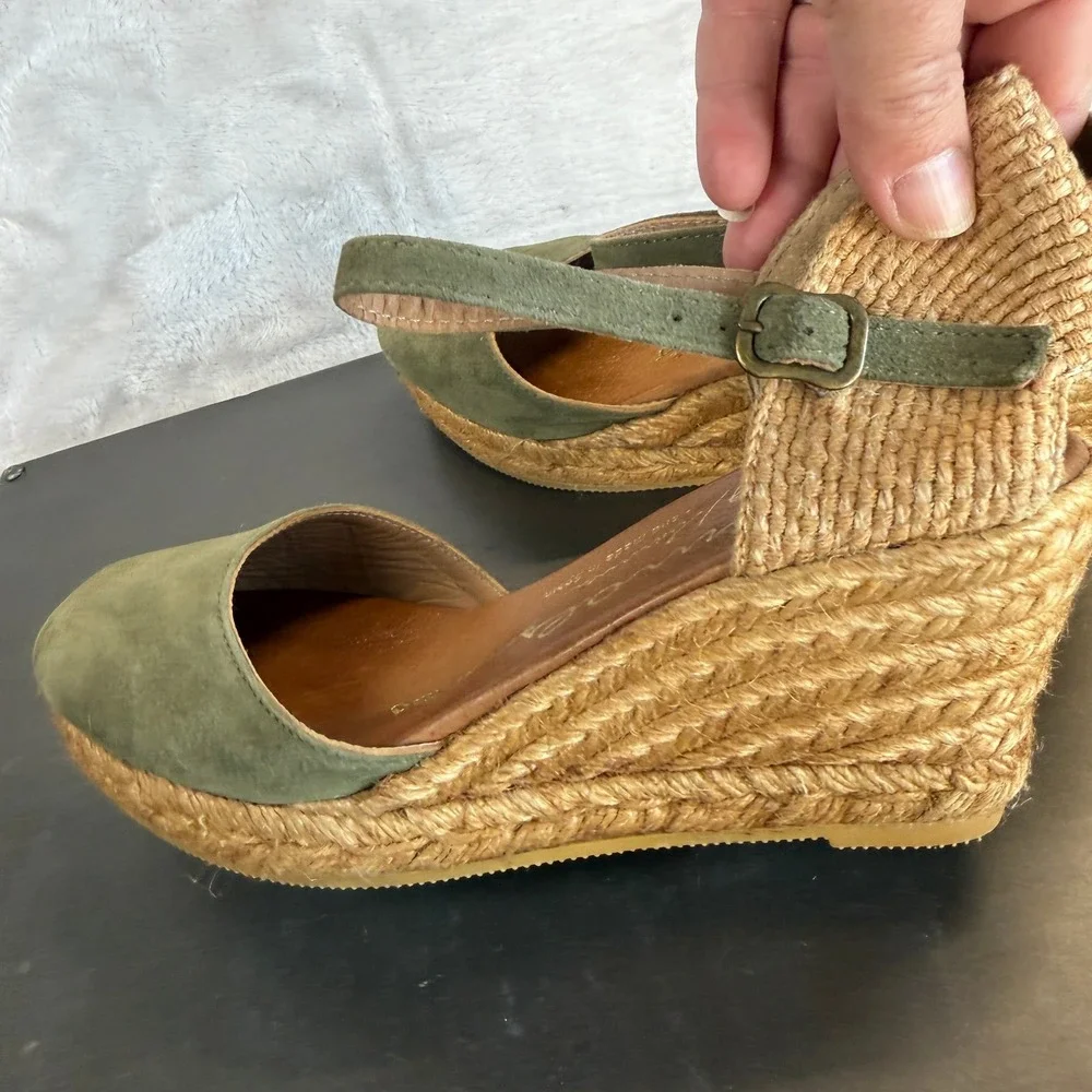 Spanish Gaimo Espadrilles Olive Green Suede Wedge Sandals Size 39‎ / 8 1/2
